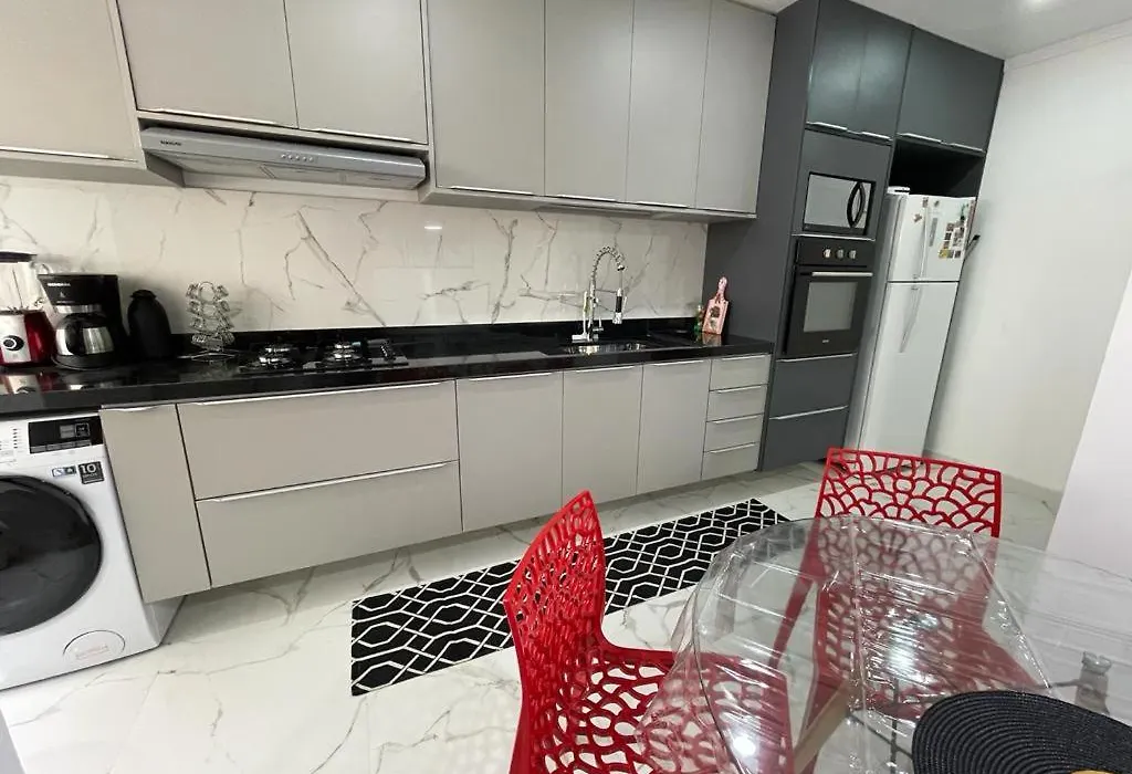 Apartamento Confortável Guarujá-1